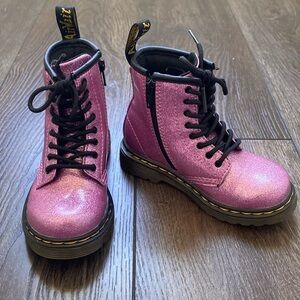 Dr. Martens kids 1460 pink glitter boots